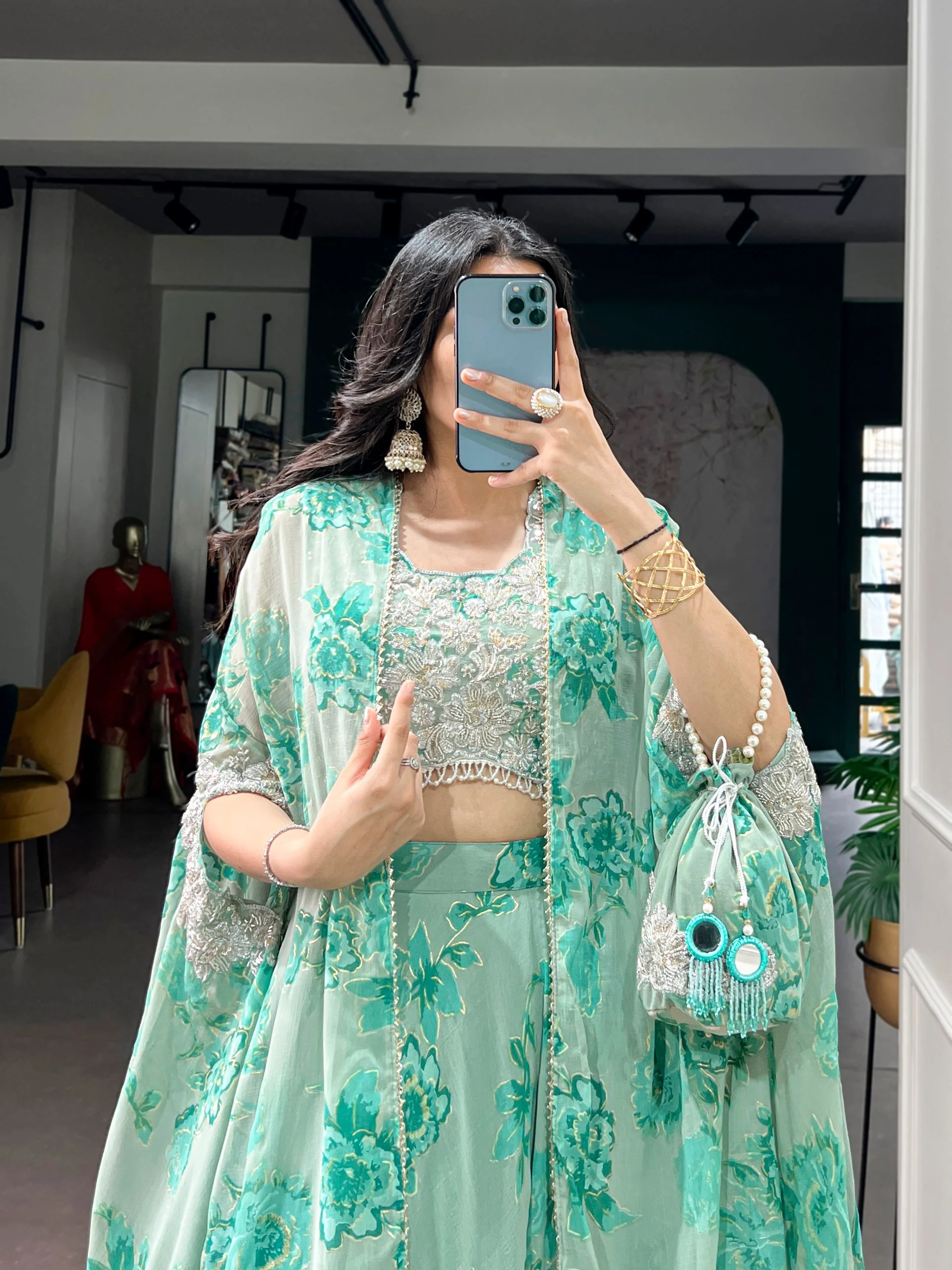Soft Pastel Georgette Heavy Embroidery Lehenga Set With Batwa - Image 3