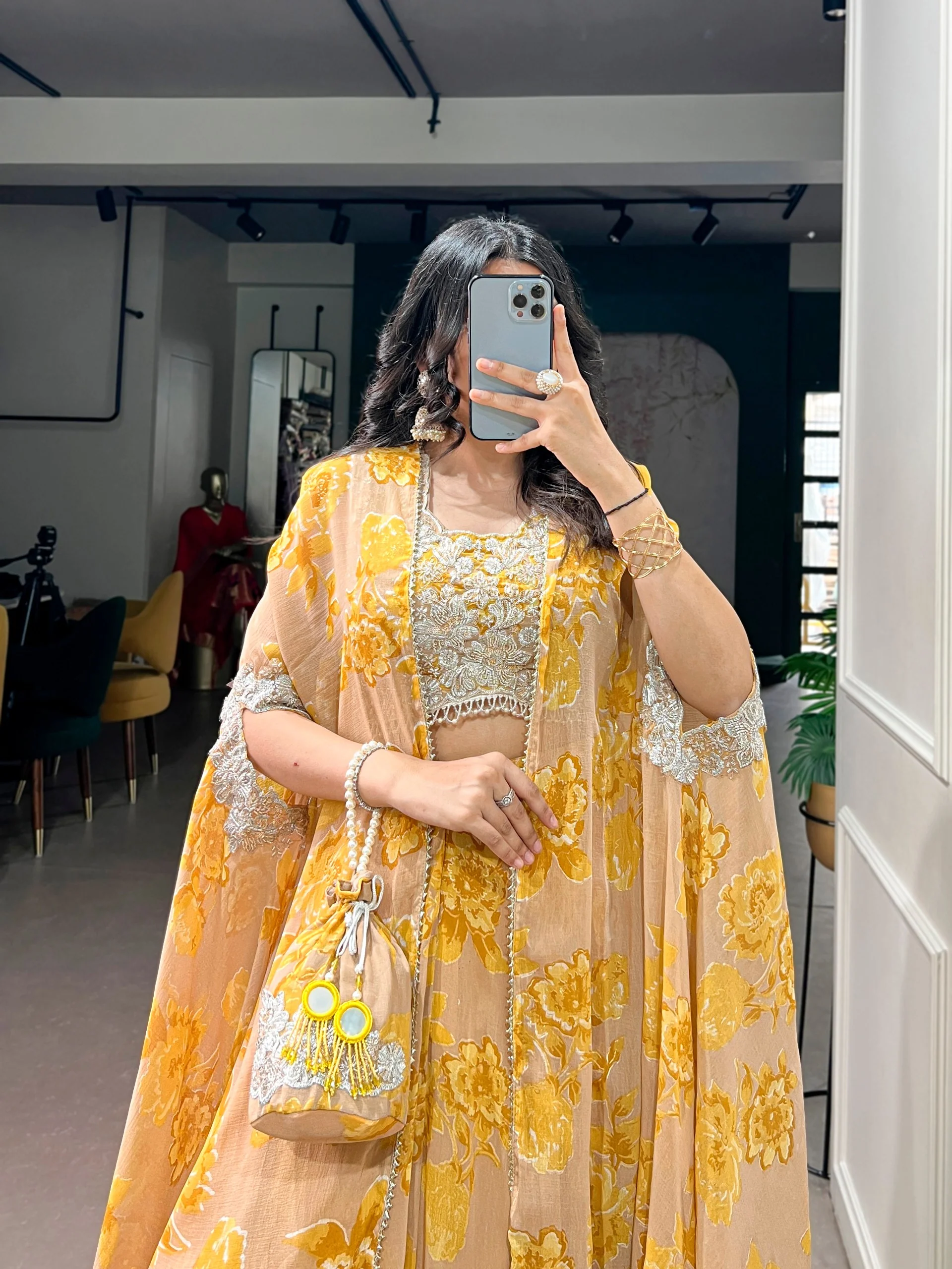 Soft Pastel Georgette Heavy Embroidery Lehenga Set With Batwa - Image 7