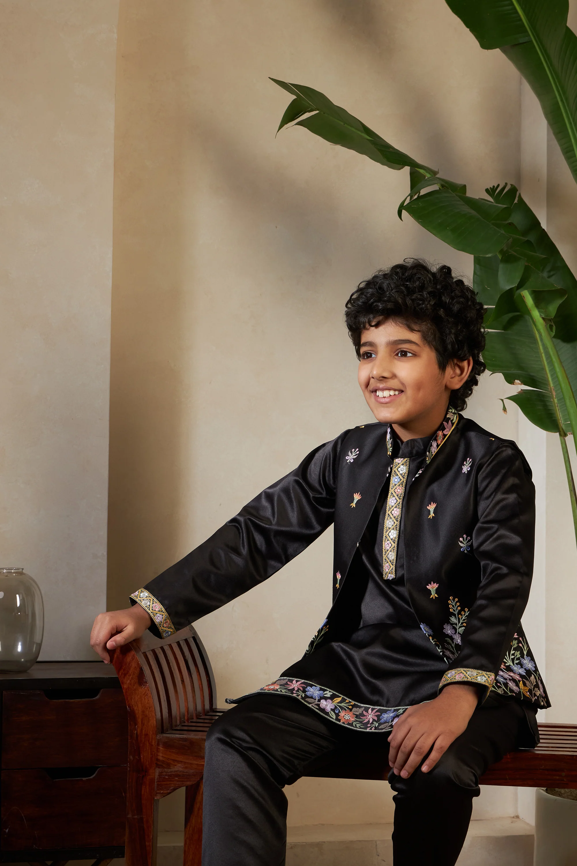 Stylish Black Satin Kurta Koti Set For Wedding Wear - Image 2