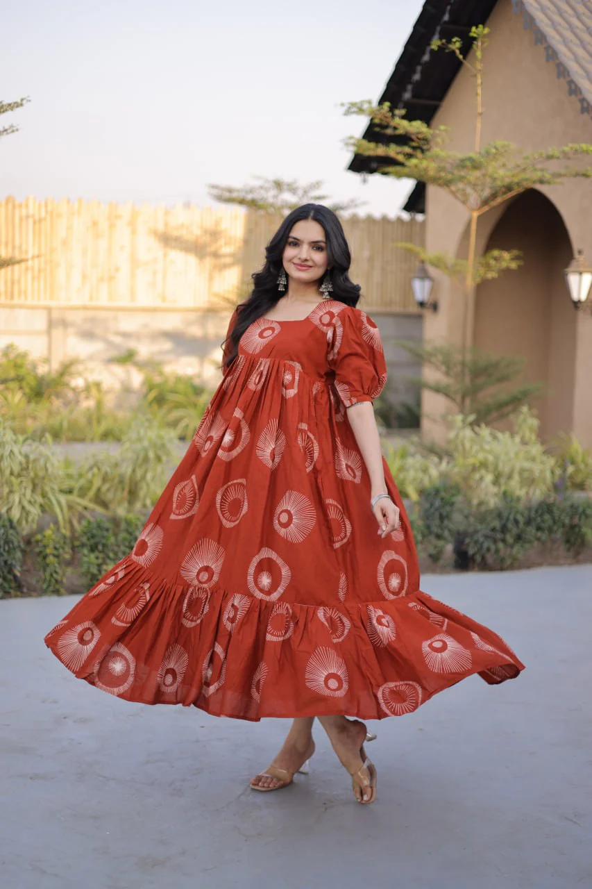 Stylish Printed Cotton Puff Sleeves & Fancy Neck Kurti For Women - Image 2
