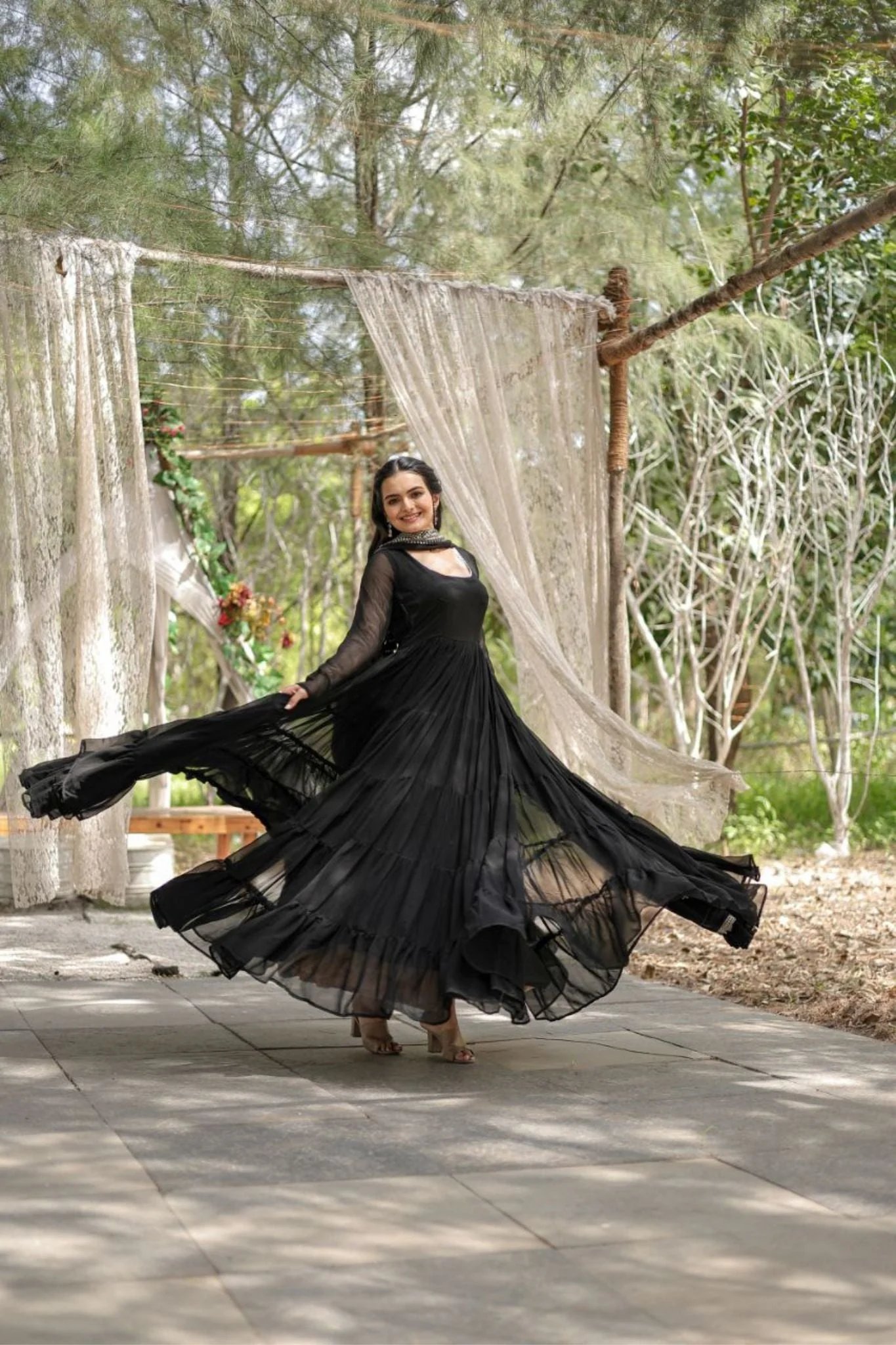 Stylish Women Tiered Gown With Dupatta Set - Image 13