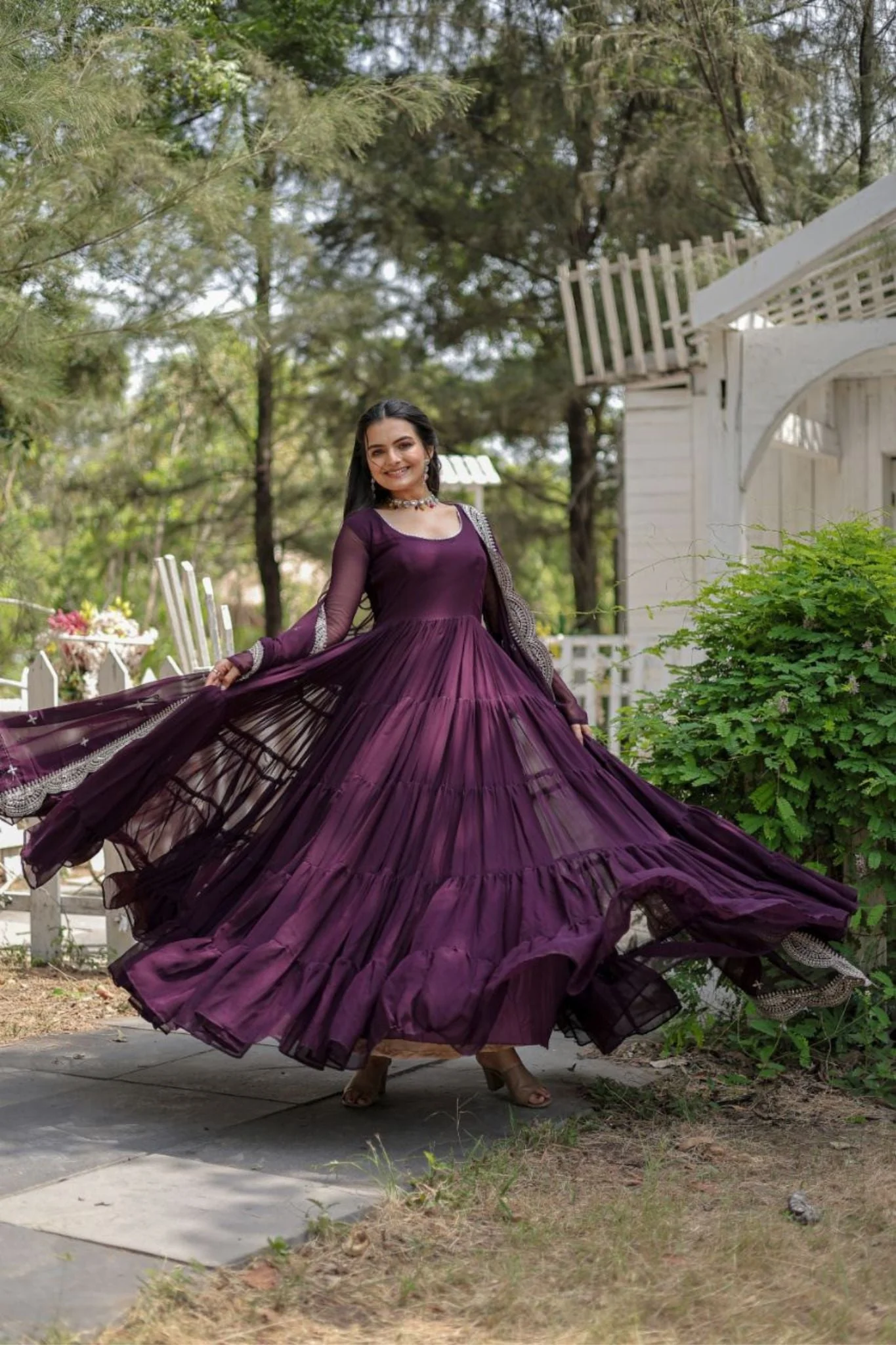 Stylish Women Tiered Gown With Dupatta Set - Image 7