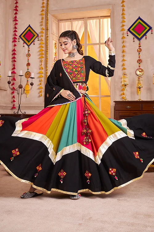 Traditional Multi Color Navratri Special Chaniya Choli - Image 3