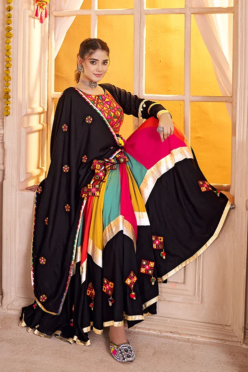Traditional Multi Color Navratri Special Chaniya Choli - Image 4
