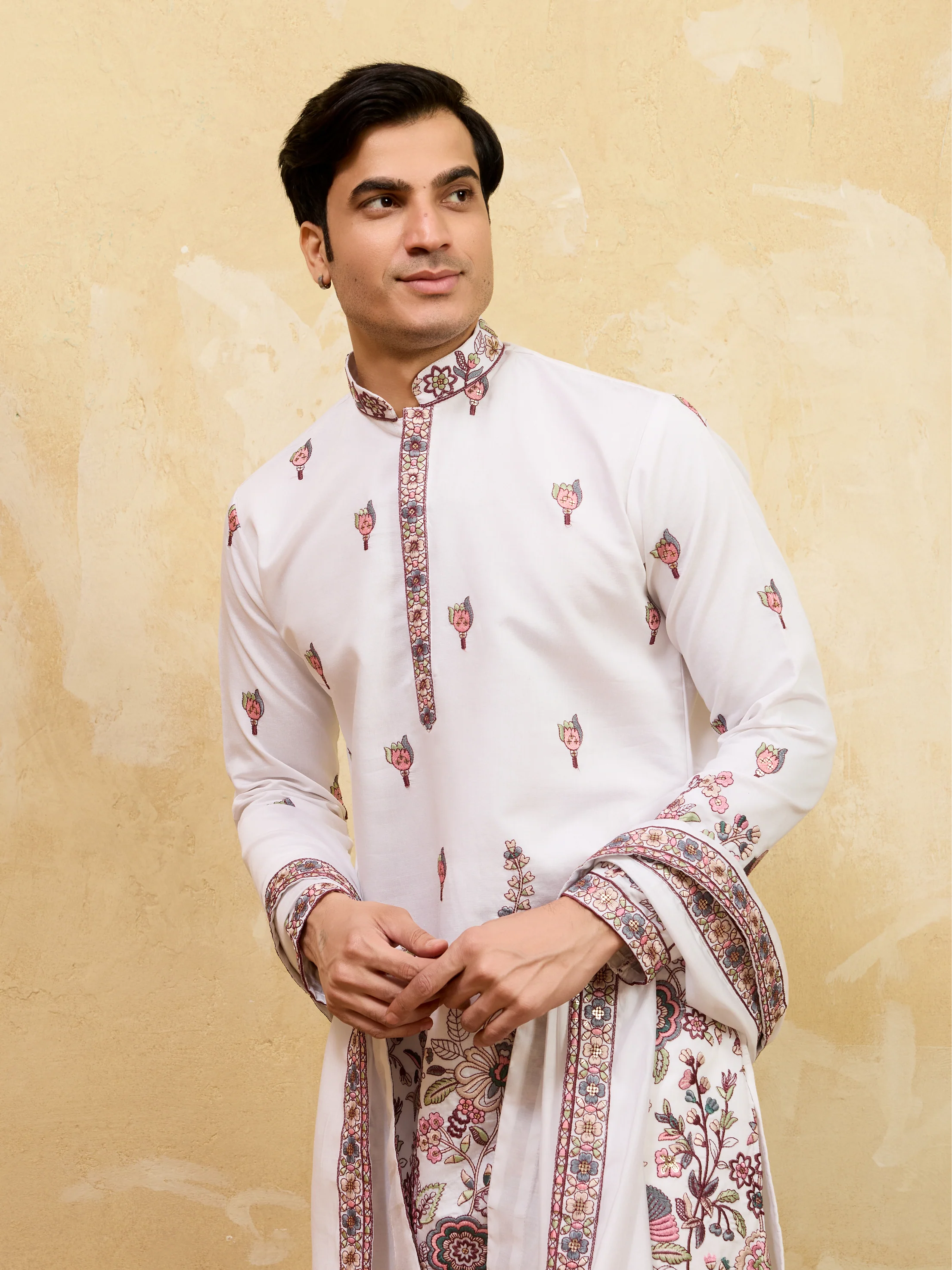 Traditional White Viscose Silk Wedding Kurta and Dupatta for Men - Image 3