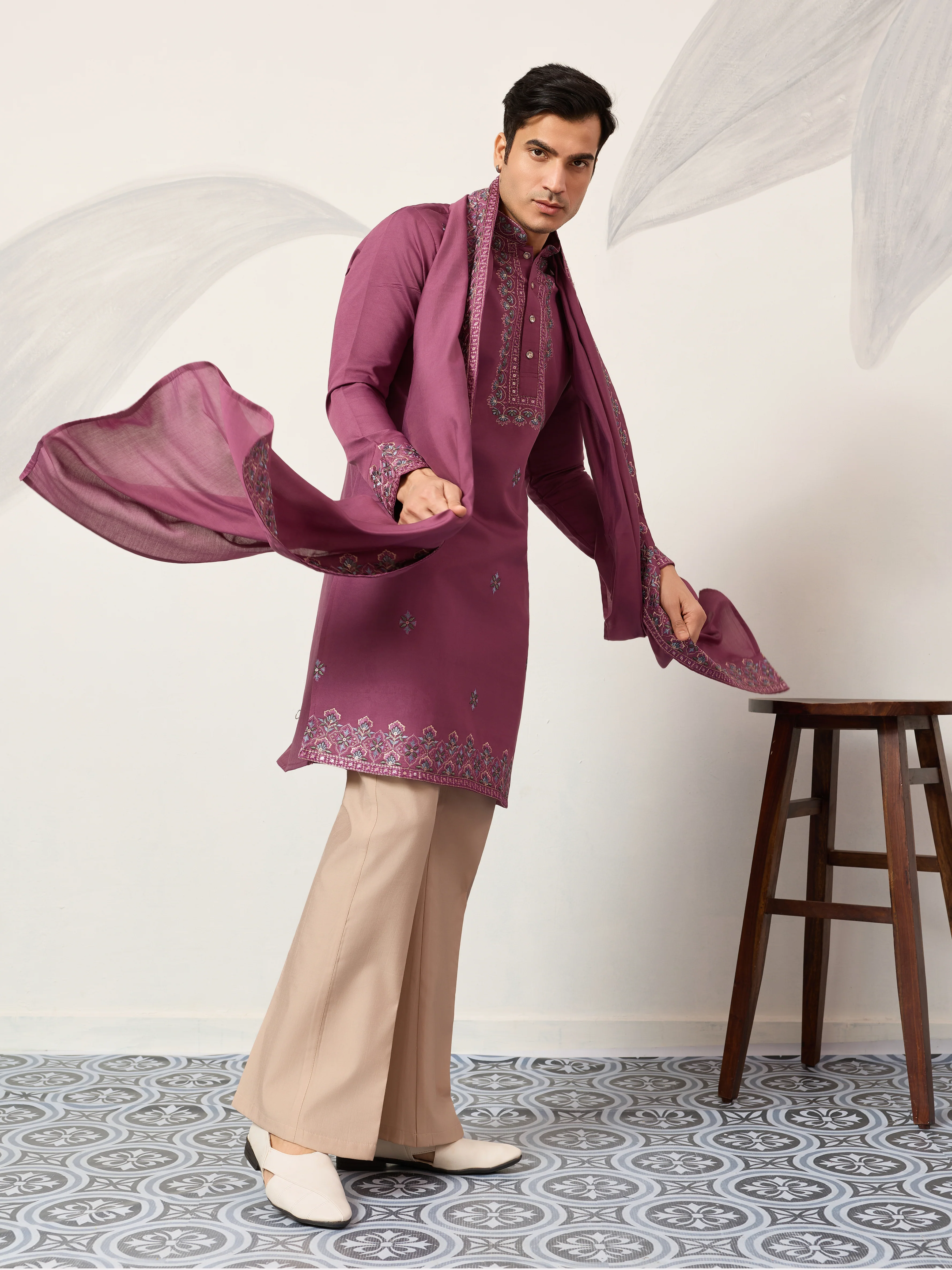 Trendy Pink Color Kurta with Dupatta for Mens Wear - Image 4