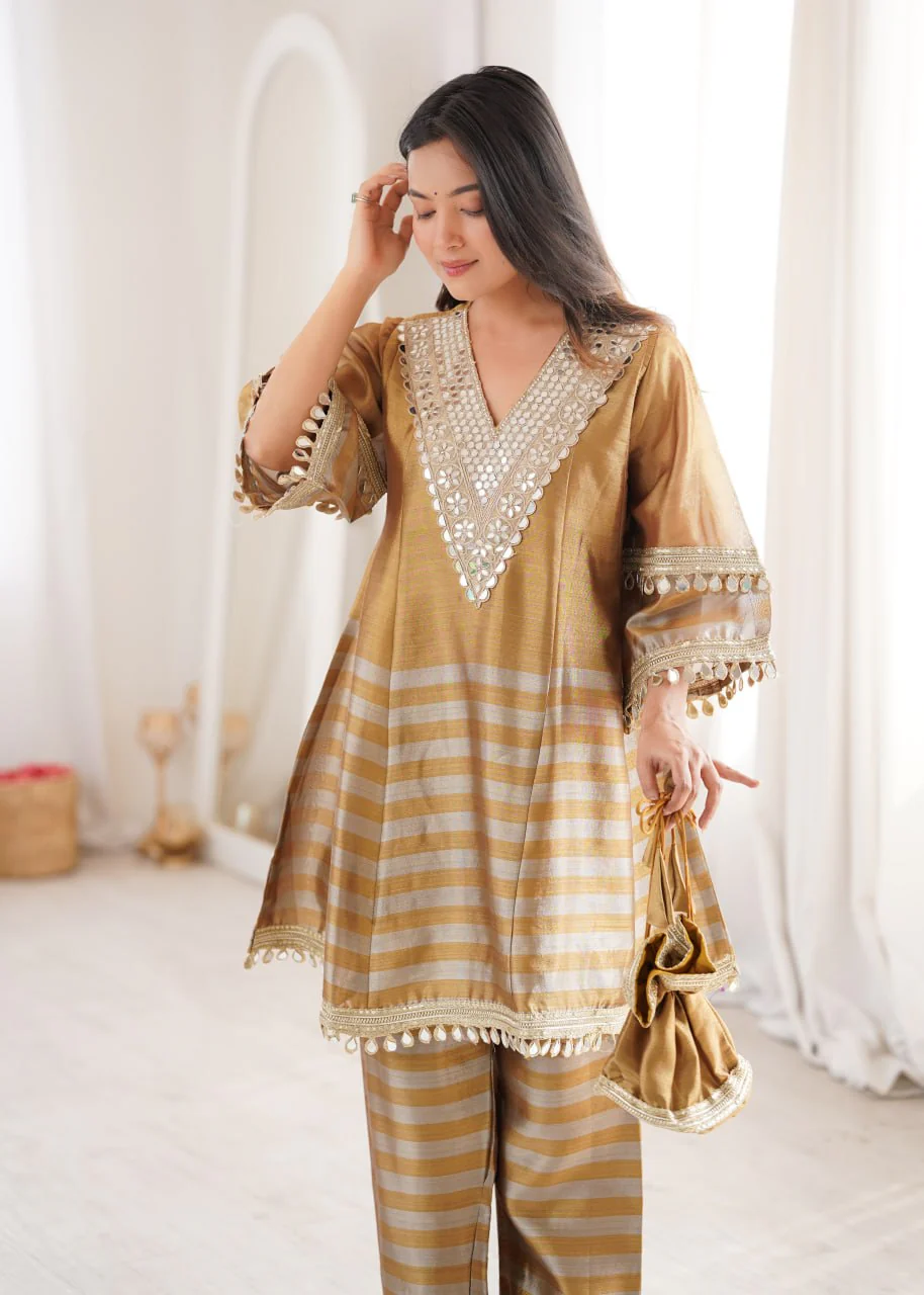 Two-Tone Tissue Mirror Work Ready-Made Top Bottom Set with Designer Batwa - Image 2