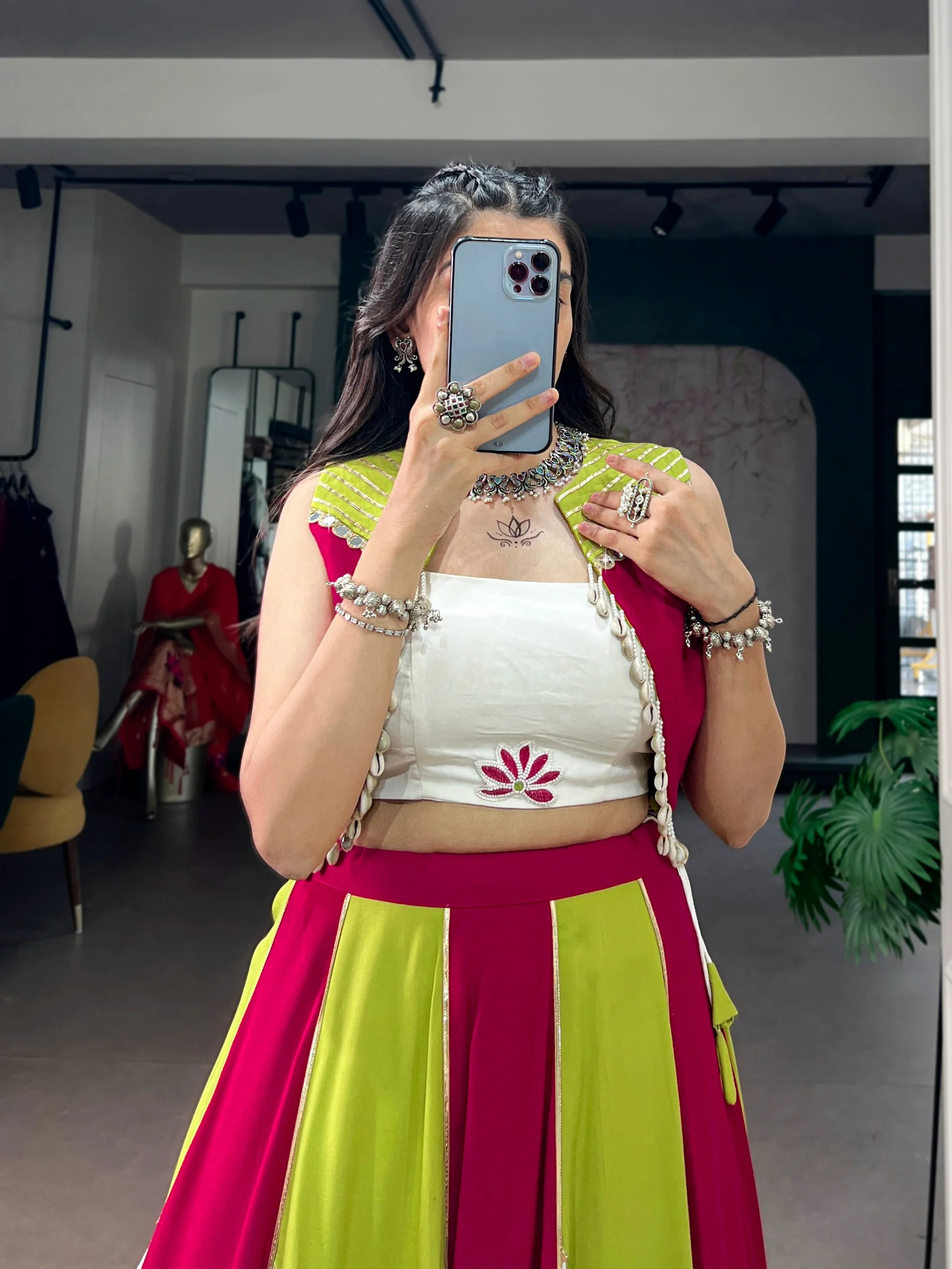 Vibrant Rayon Gota Patti Lehenga for Garba Celebrations - Image 6