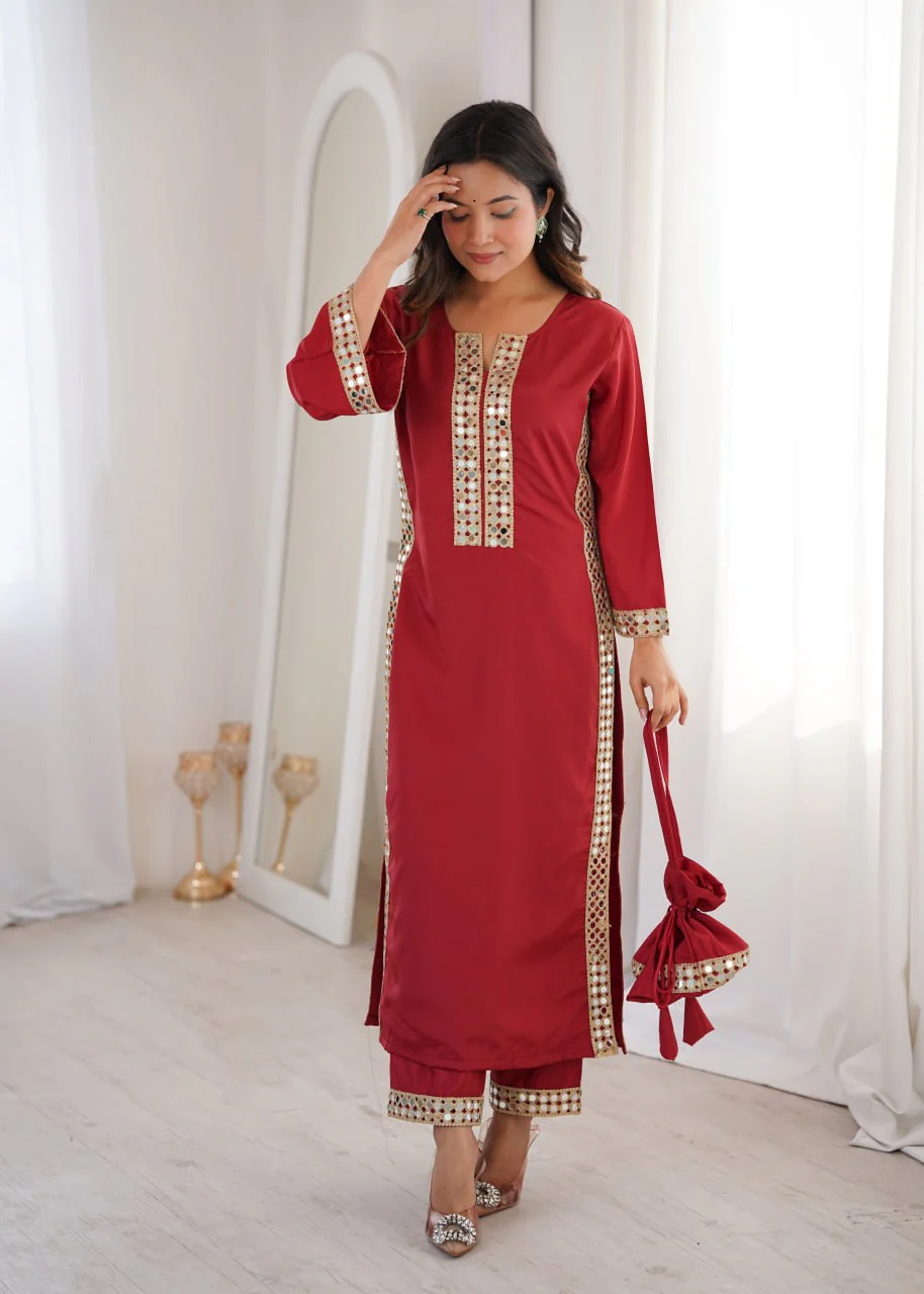 Wedding Special Natural Crepe Mirror Work Kurti Set With Pant & Batwa - Image 2