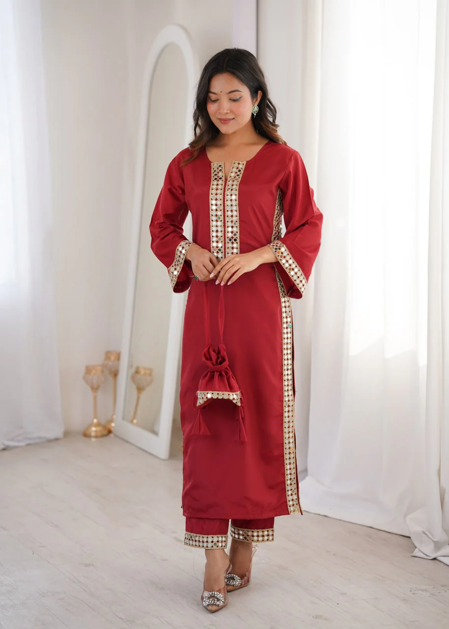 Wedding Special Natural Crepe Mirror Work Kurti Set With Pant & Batwa - Image 3