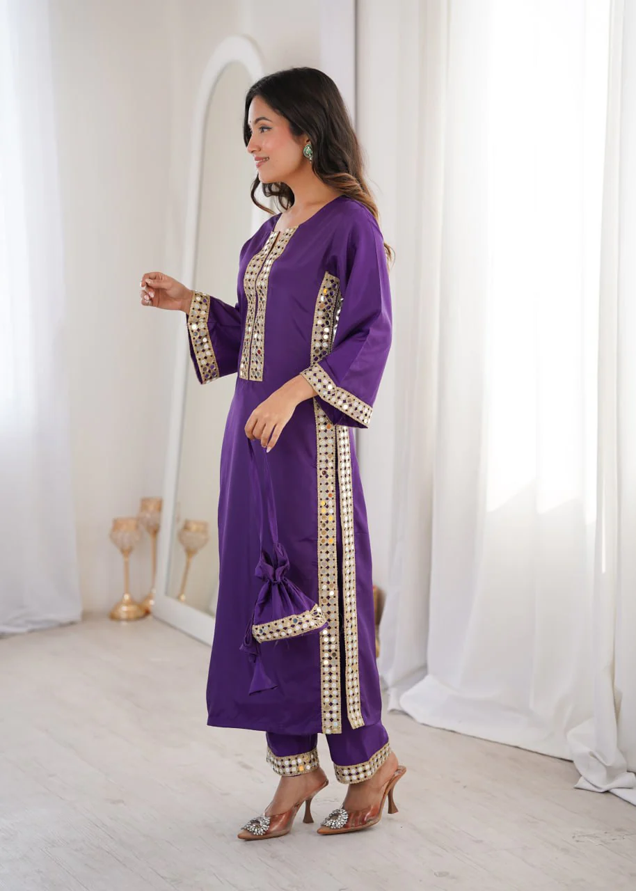 Wedding Special Natural Crepe Mirror Work Kurti Set With Pant & Batwa - Image 7
