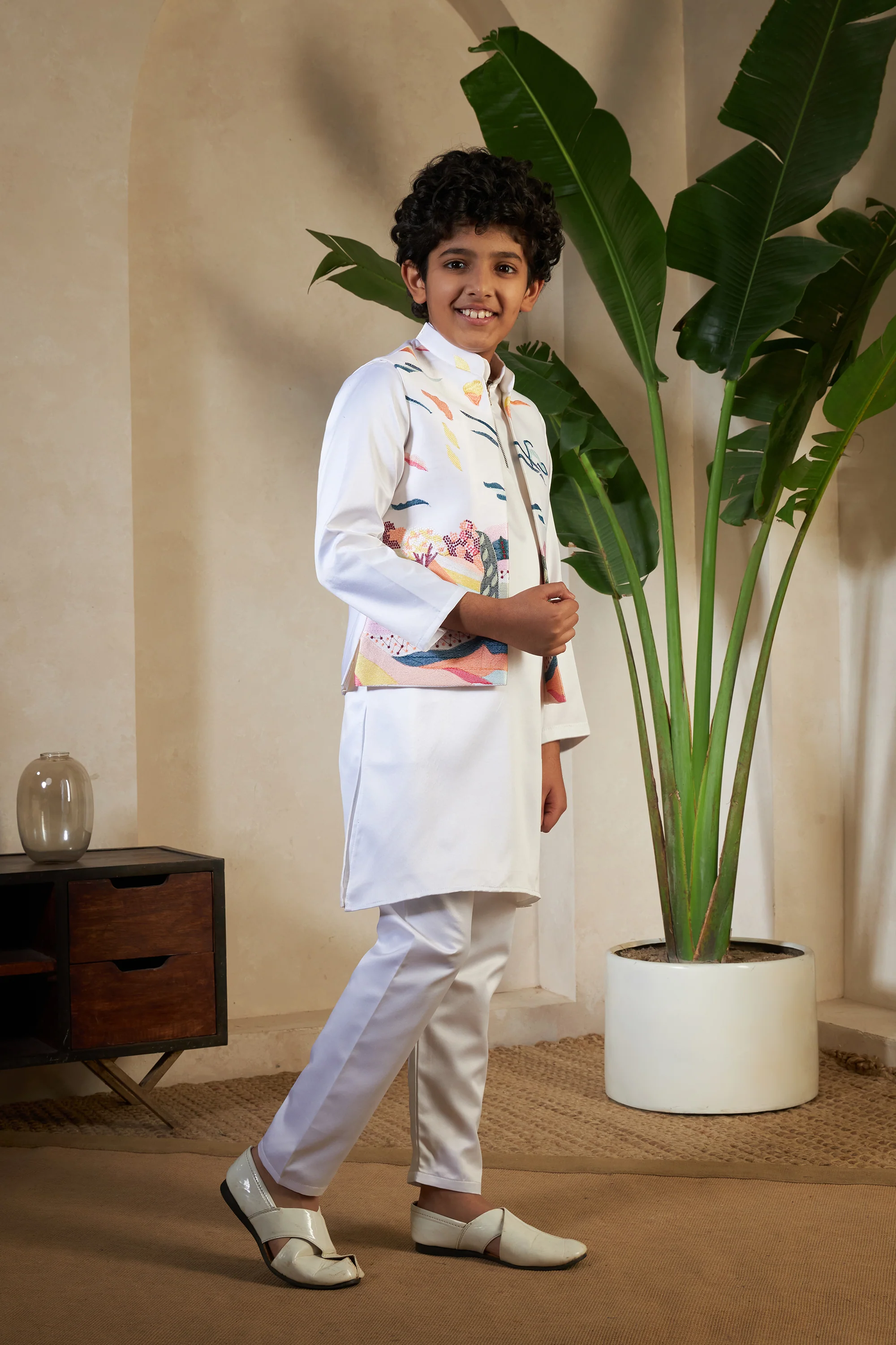 White Embroidered Carnival Kurta-Jacket Set for Boys - Image 5